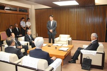 尾崎高知県知事挨拶