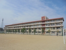 高知市立青柳中学校東舎耐震補強及び改修機械設備